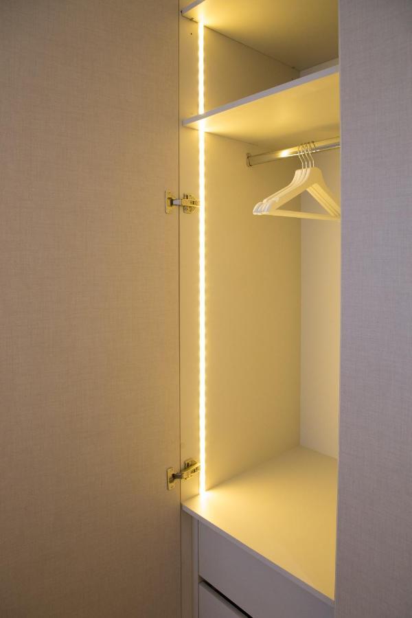 Athenais Luxury Apartment Exterior photo