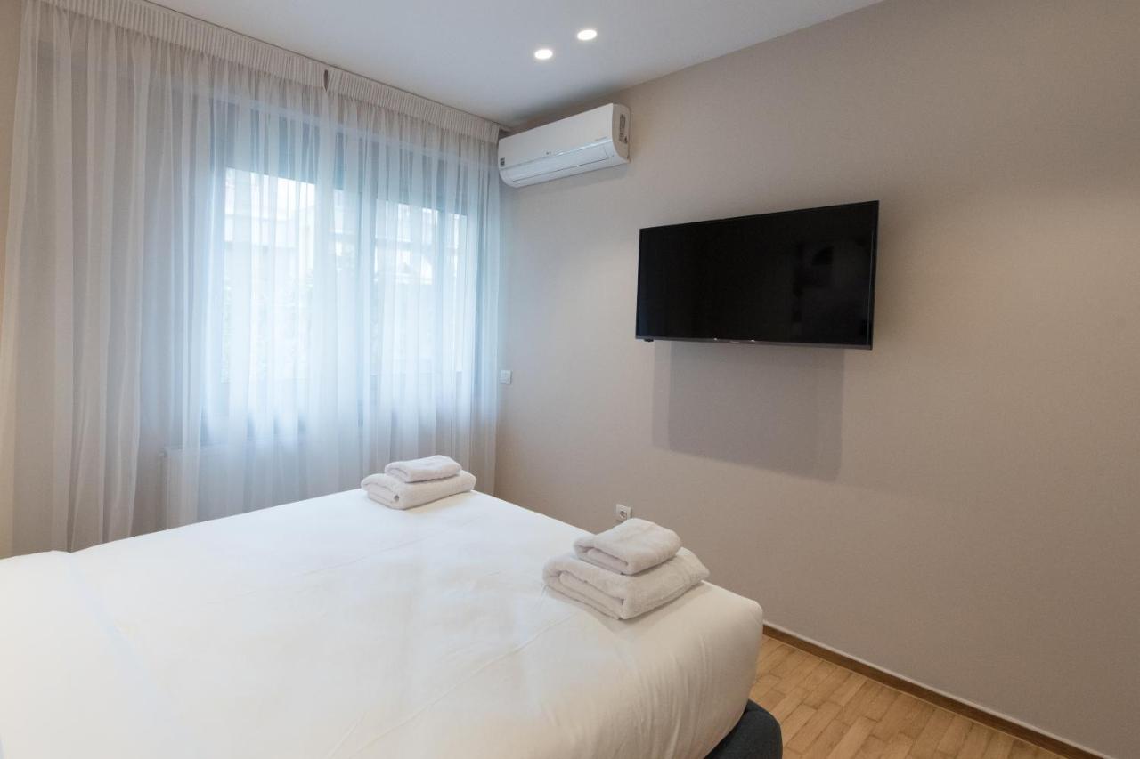 Athenais Luxury Apartment Exterior photo