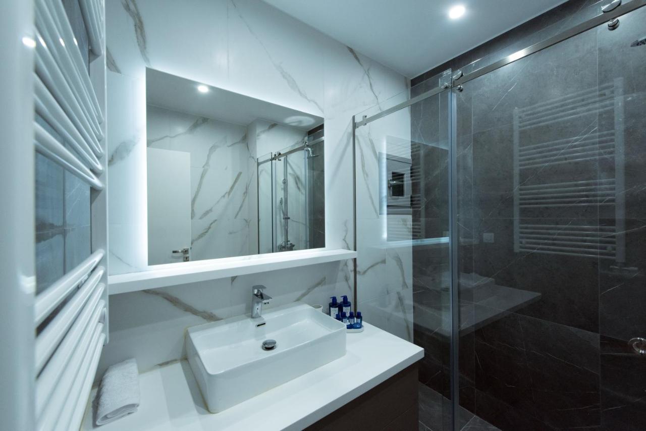 Athenais Luxury Apartment Exterior photo